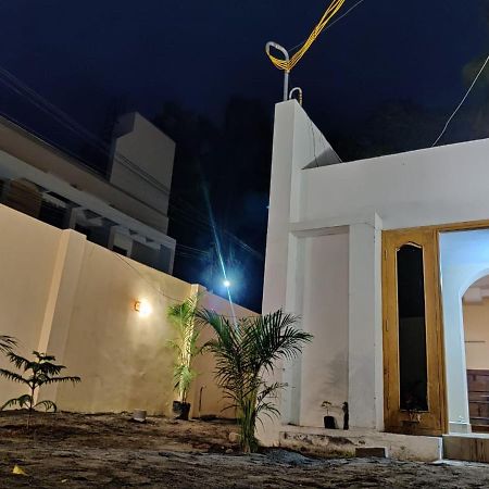 Appartamento Le Grace Annanagar Madurai Esterno foto